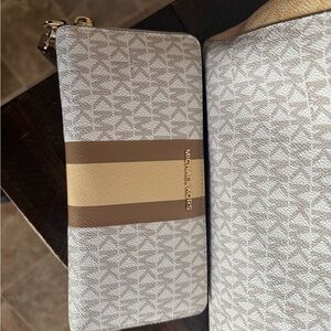 Michael Kors White and Brown Wallet